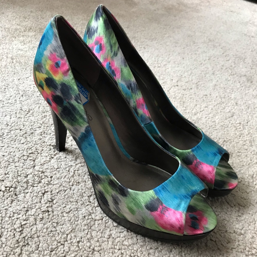 Floral Bandolino Heels